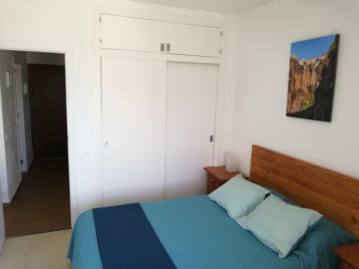 Puerto Marina - Primera Linea Appartement Benalmádena Buitenkant foto